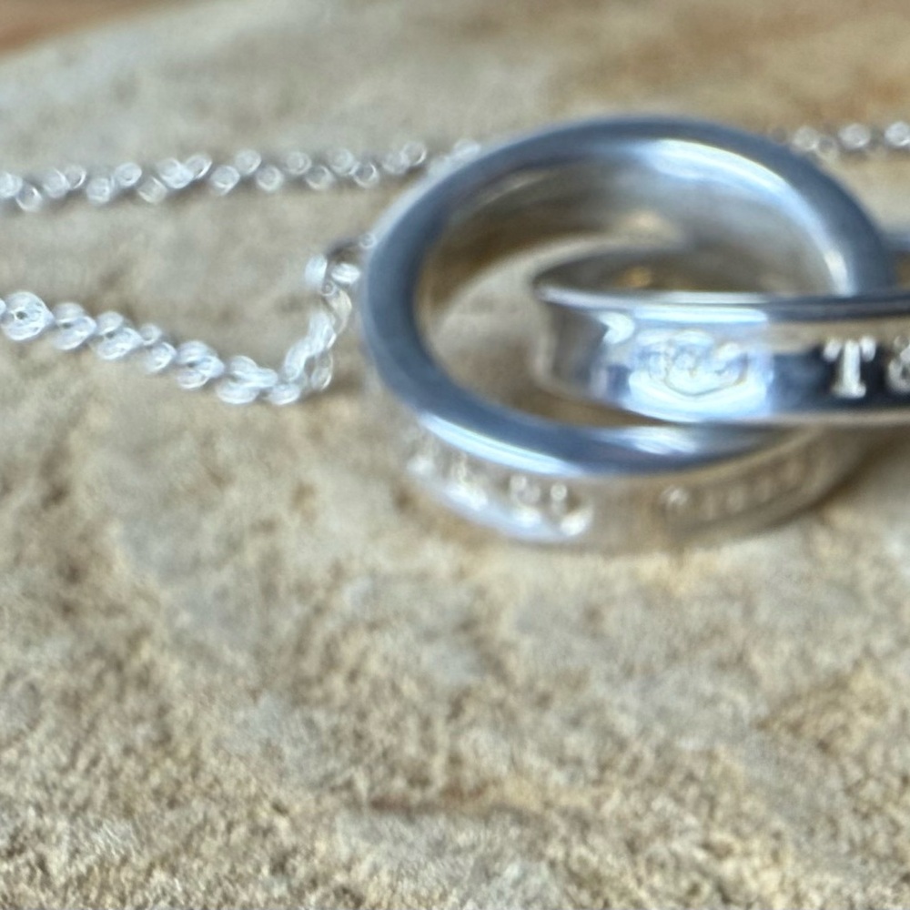 Tiffany 1837 Interlocking Circle Necklace - Picture 3 of 5